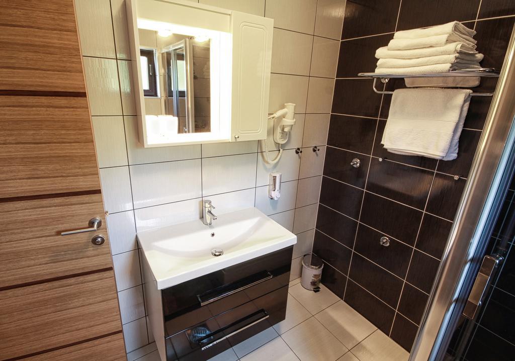 Countryside Apartment Rakovica Extérieur photo
